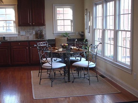 2nd image of 5033 Duxford Dr SE