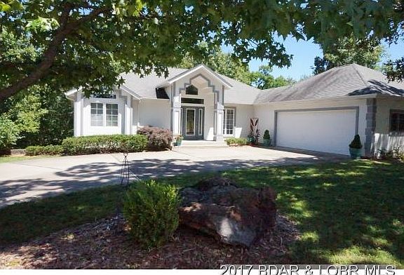 2nd image of 1640 Oak Creek Dr