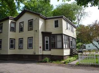 27 1/2 7th Ave, Haverhill, MA 01830