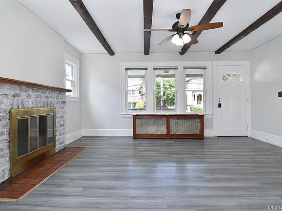 4th image of 23 Webster Avenue