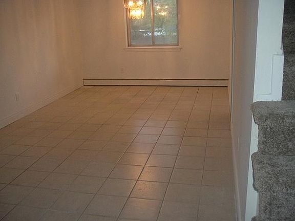 2nd image of 4 Mount Wilson Ave