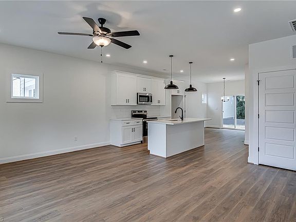 5th image of 316 W Lee Ave