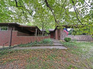 7714 Forest Rd, Cincinnati, OH 45255