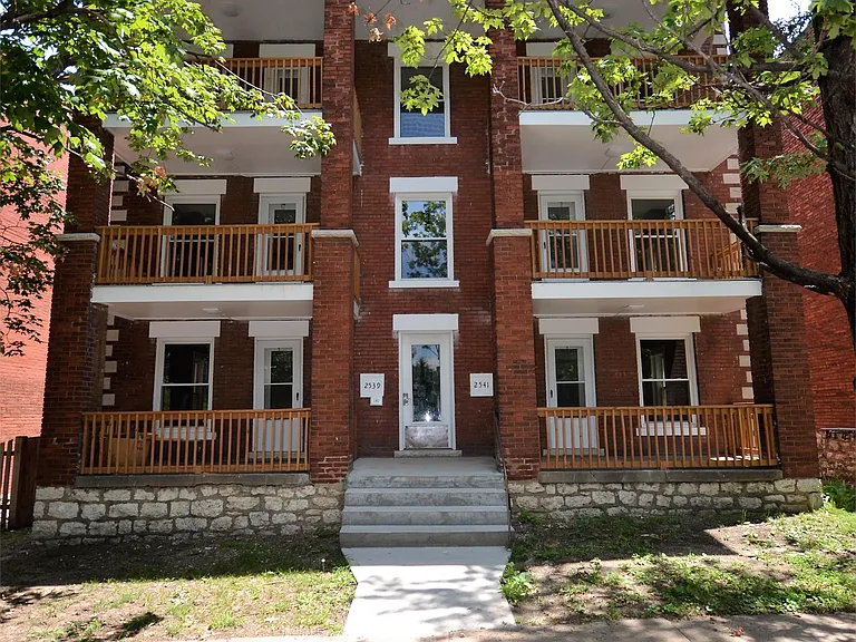 2539 & 2541 Cherry St — Photo 26