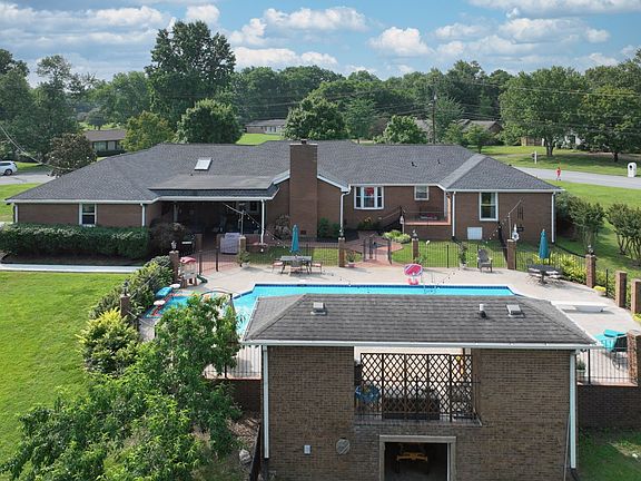 3rd image of 200 Rising Sun Ter