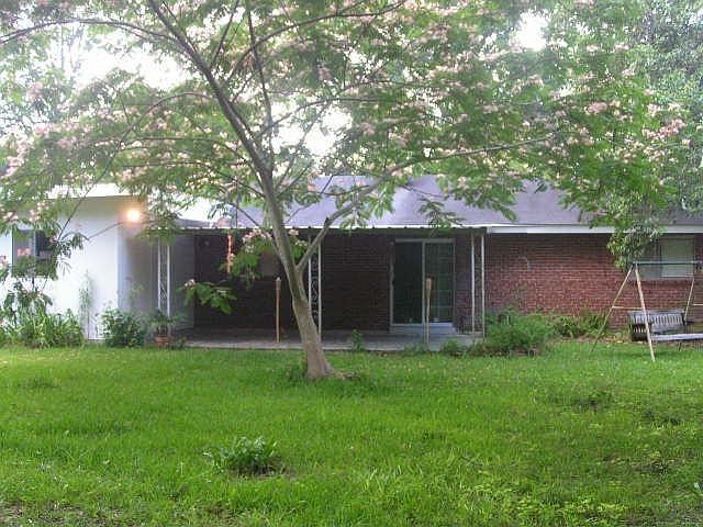 2nd image of 3713 Texas St