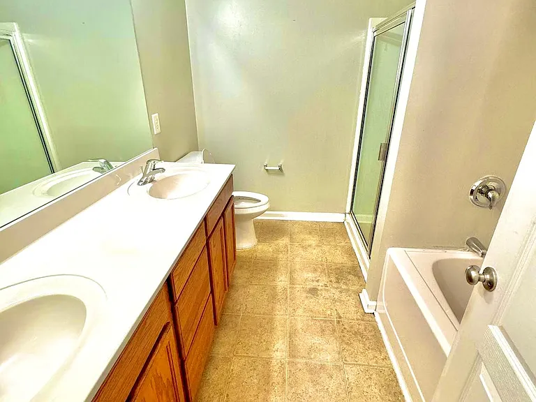 1688 Tailmore Ln — Photo 14