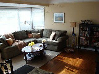 3rd image of 4038 Catalpa Dr