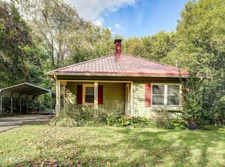 3446 Street Dr, Johnson City, TN 37604