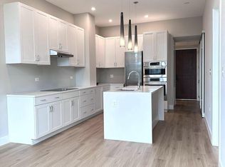 801 N Fairfax St #214, Alexandria, VA 22314