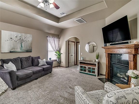 5th image of 1228 SW 85th Ter