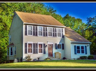 25 Barley Corn Dr, Stafford, VA 22556