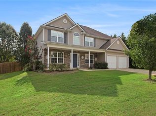 251 Millstone Dr, Hampton, GA 30228