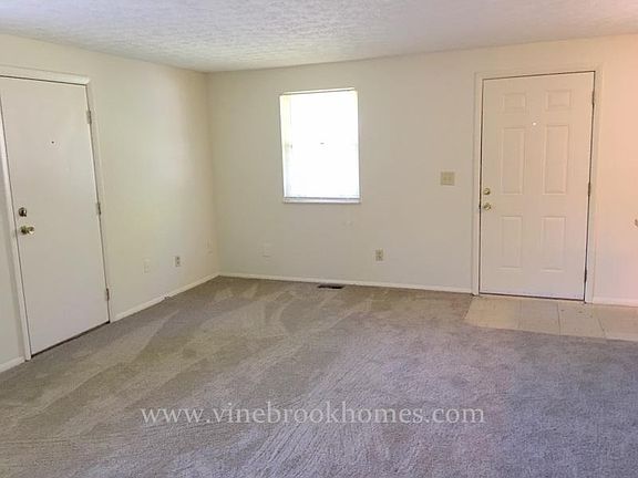 4th image of 8116 Mount Charles Dr