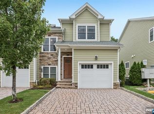 99 Spring Valley Rd #103, Montvale, NJ 07645