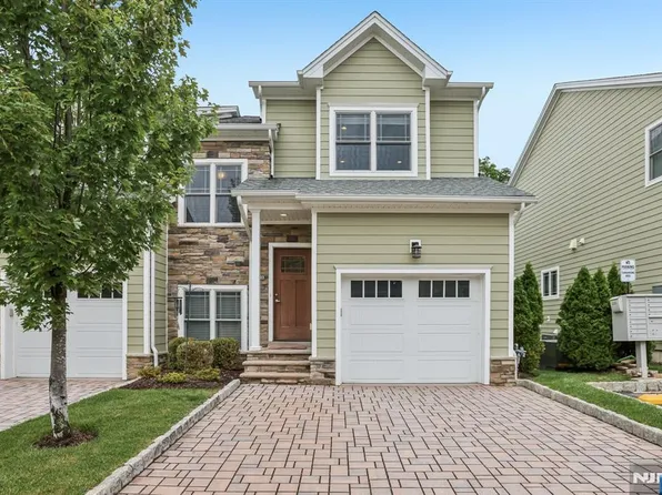 99 Spring Valley Rd #103, Montvale, NJ 07645