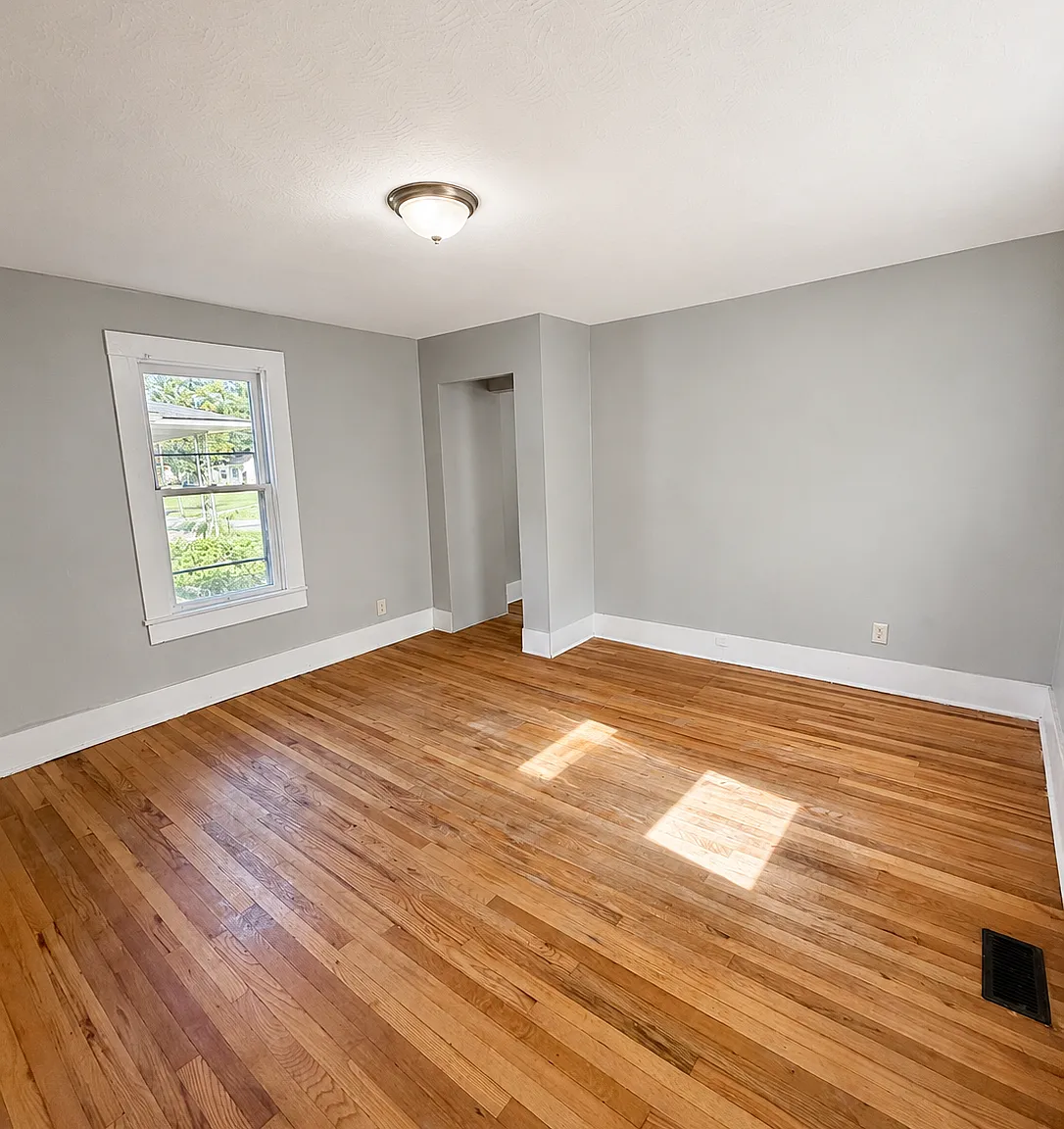 1512 Bluegrass Avenue - 1 — Photo 4
