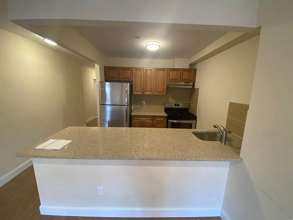 8612 Kingston Pl #3