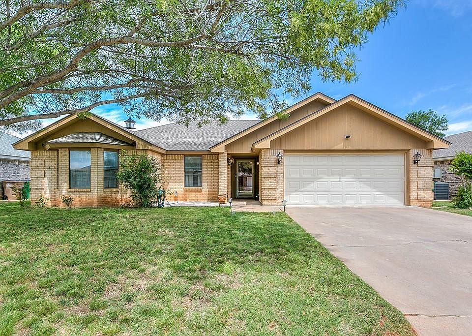 1st image of 3634 Oak Creek Dr