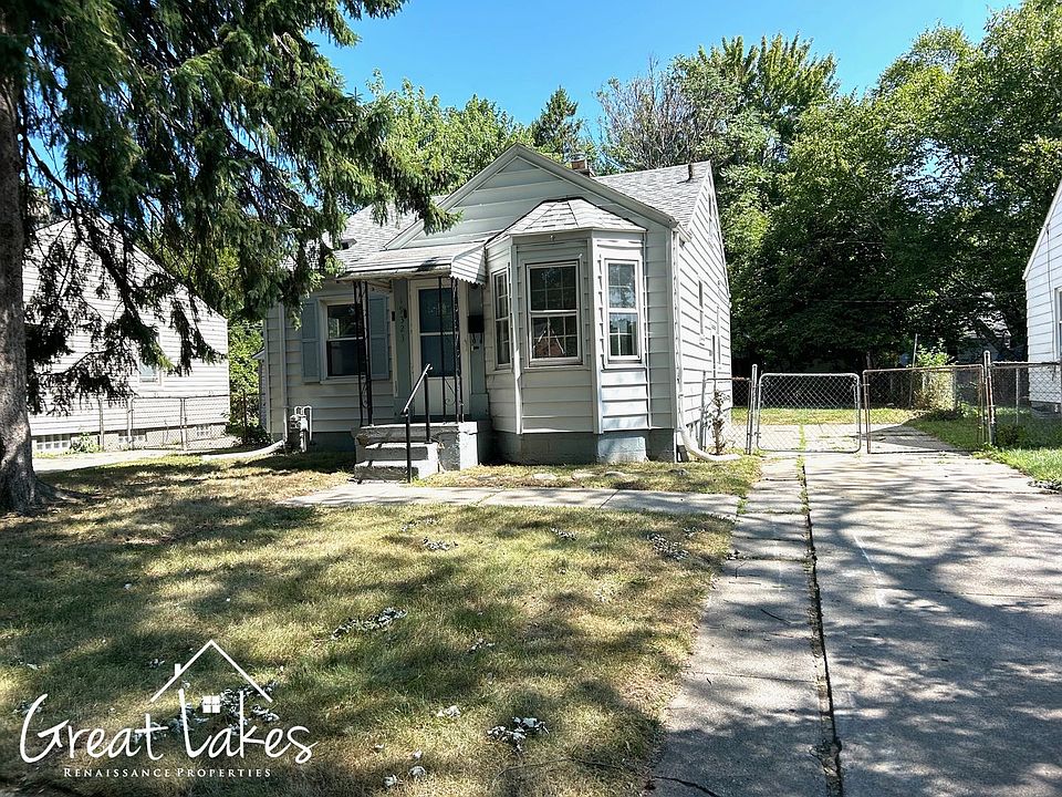 1st image of 19323 Kenosha St