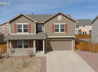 9518 Desert Lily Cir, Colorado Springs, CO 80925