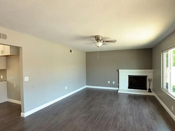 5th image of 7398 El Rosal Cir