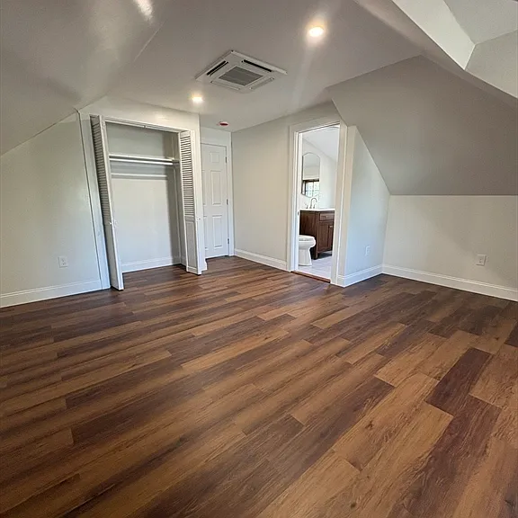 70 Adams St #70 — Photo 13
