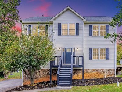 2386 Feather Rd, Vinton, VA, 24179