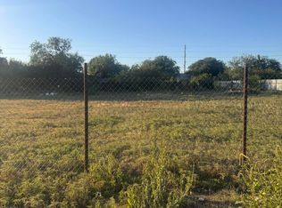 10 E 28th St #8A, San Angelo, TX 76903