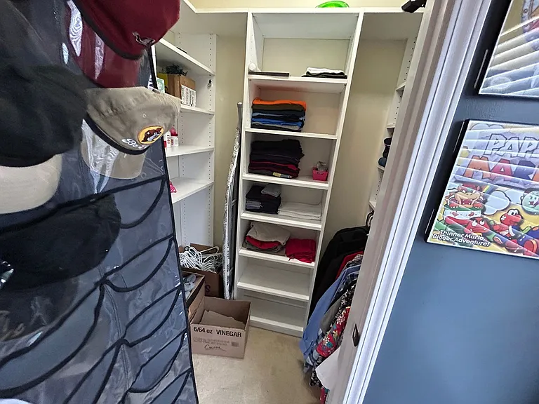 306 Linden Park Ln — Photo 12