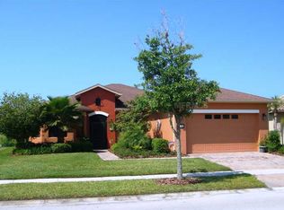 933 Barcelona Dr, Poinciana, FL 34759