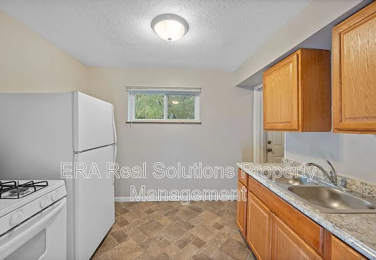 8268 Sandy Ln #B — Photo 1