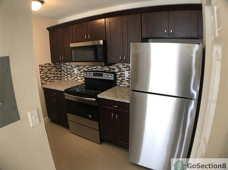 1st image of 1471 NW 22nd Ct APT 2