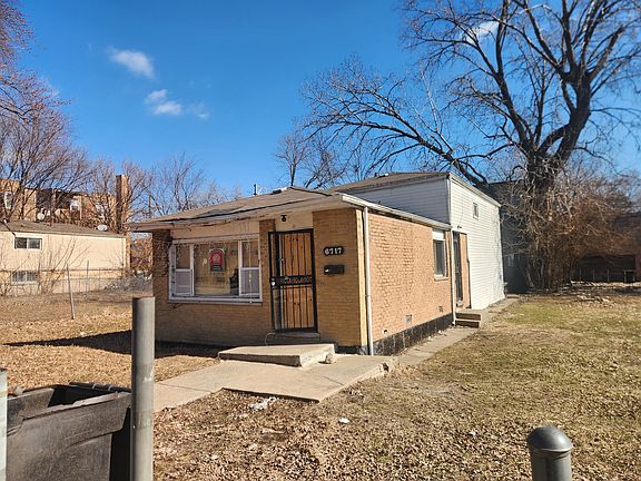 3rd image of 6717 S Rhodes Ave