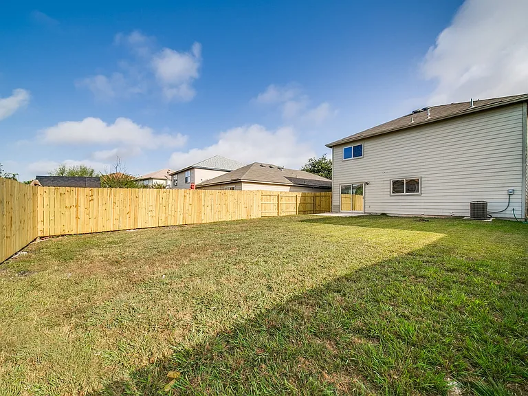 8914 Kestrel Oak — Photo 9
