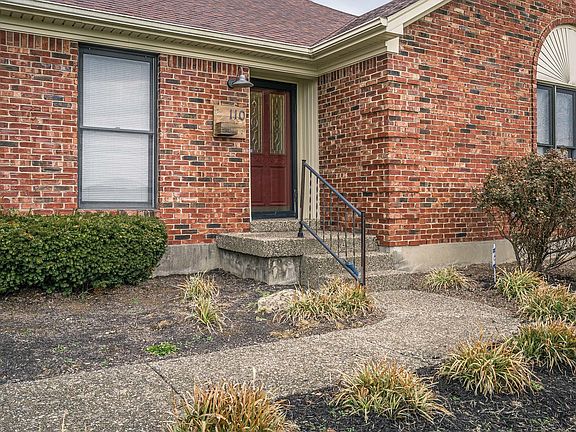 5th image of 110 Emerald Cir