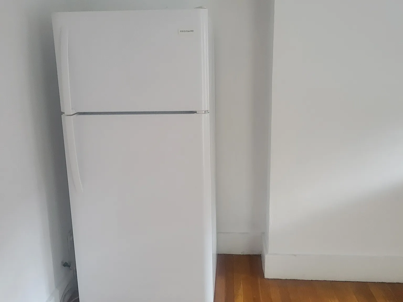 1 bed, 500 sqft, $1,300 — Photo 3