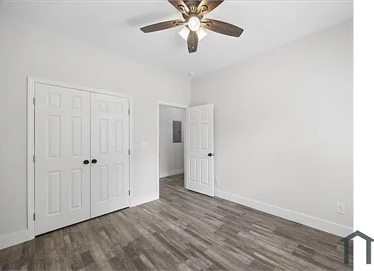 3 bed, 850 sqft, $2,100 — Photo 3