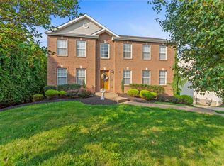 1205 Lucia Dr, Canonsburg, PA
