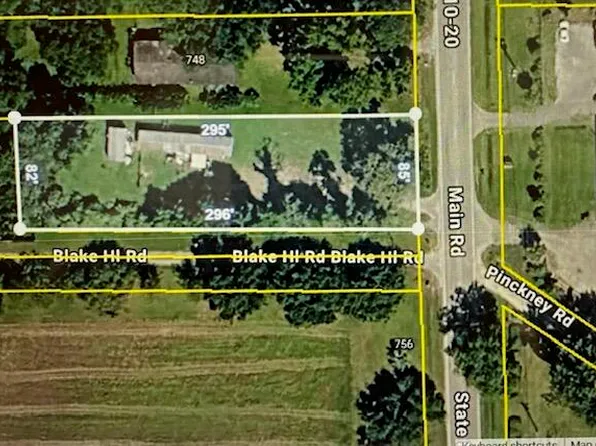 752 Main Rd, Johns Island, SC 29455