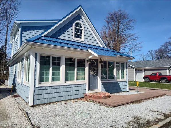 6 Kaleva Park Dr, Ashtabula, OH 44004