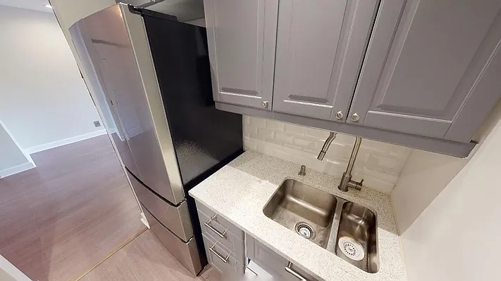 Rented by Metro Garden Realty NYC | media 17