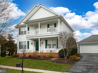 501 Thornberry Ln, Lititz, PA 17543