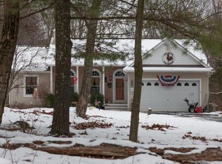 138 Locust Dr, Milford, PA