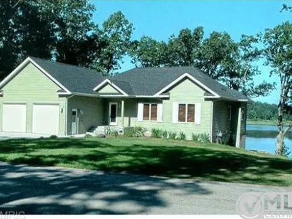 7099 Oak Shore Dr, Twin Lake, MI 49457