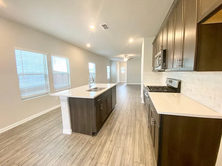 210 Monarch Way — Photo 25