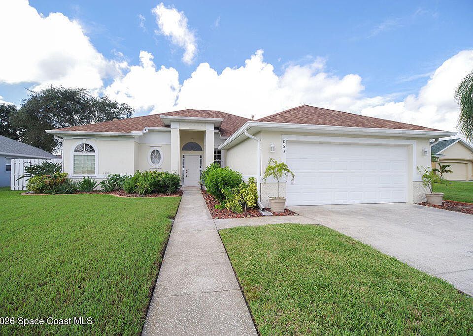 1st image of 863 Coopers Hawk Ct