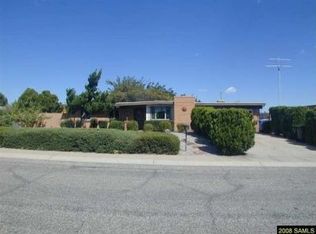 1917 Santa Teresa Dr, Sierra Vista, AZ 85635