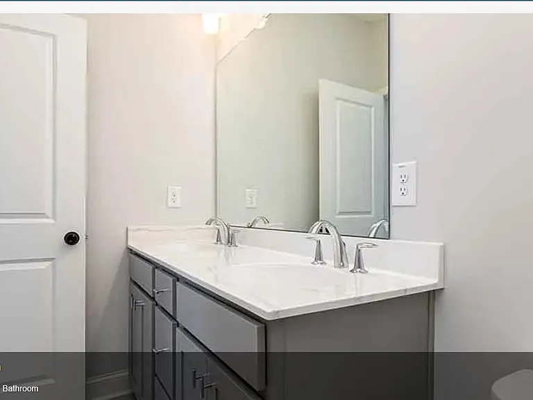 813 Cameron Trl — Photo 12
