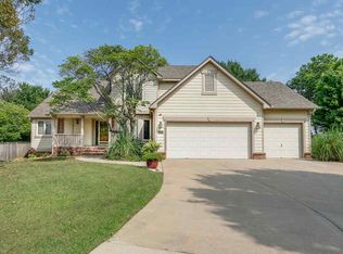 1432 N Broadmoor St, Derby, KS 67037